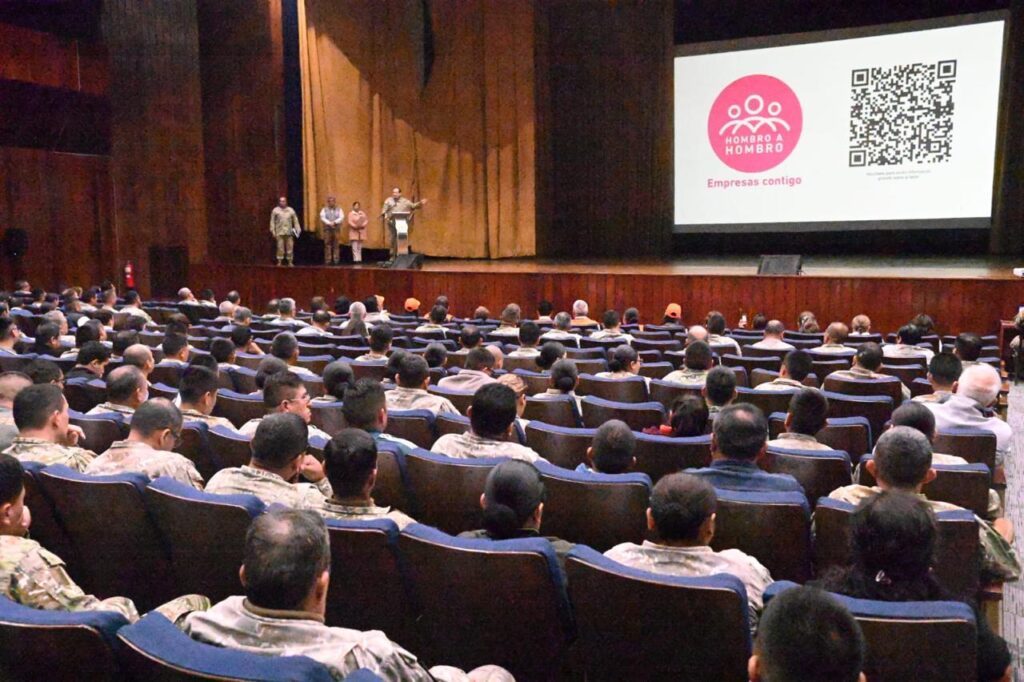 Taller de preparación ante desastres en el Cuartel General del Ejército